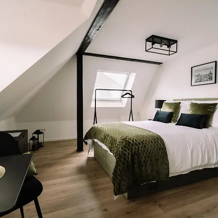 Flat 2.0 * Dusseldorf